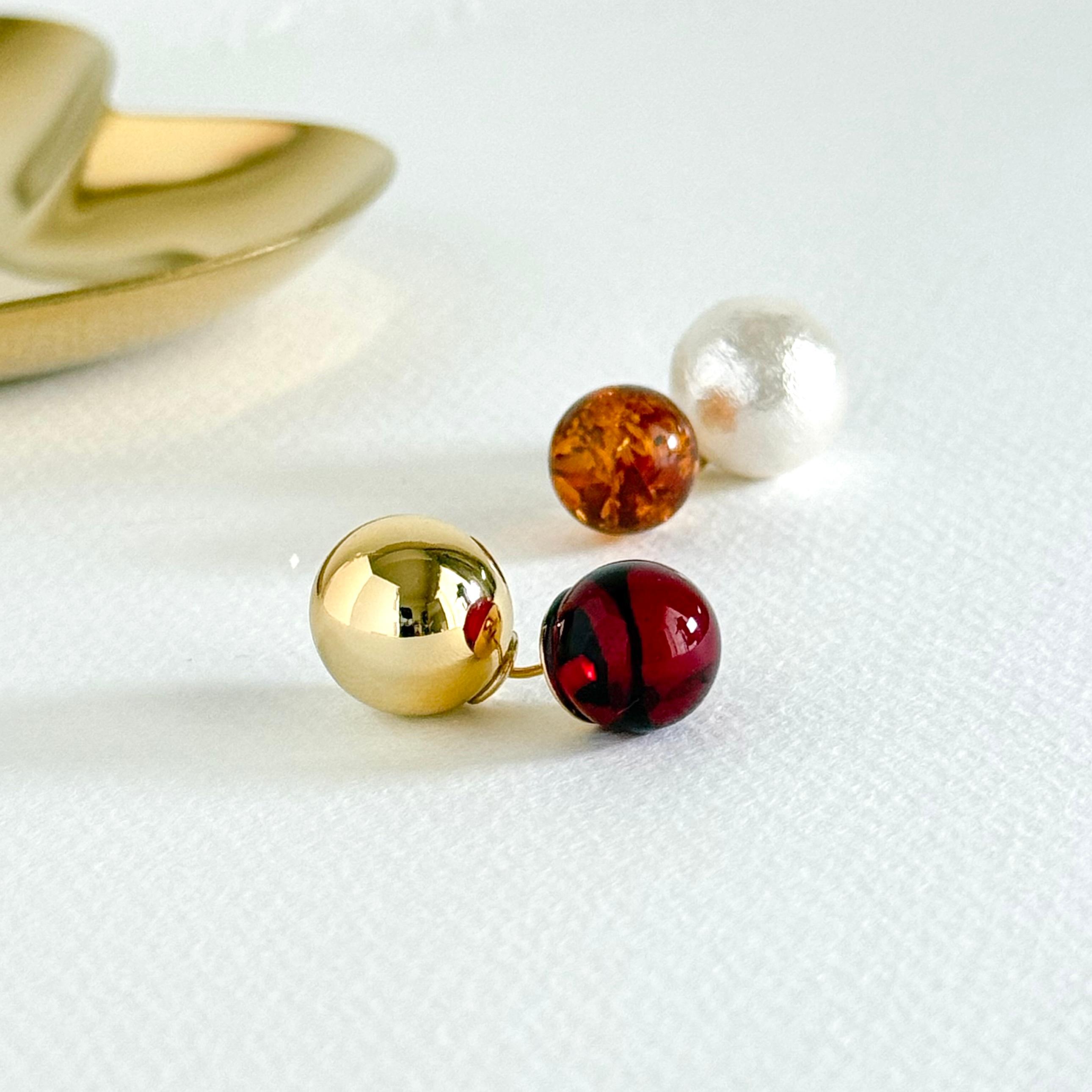琥珀〜Baltic Amberピアス　キャッチ2種セット　サージカルステンレス製1枚目の画像
